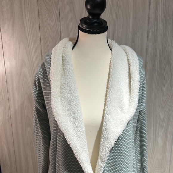 Esmara open front hooded coat size small (4/6) - Picture 3 of 12